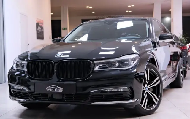 BMW Seria 7 750Li xDrive Edition Exclusive