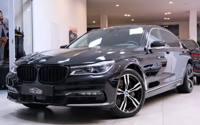 BMW Seria 7 750Li xDrive Edition Exclusive