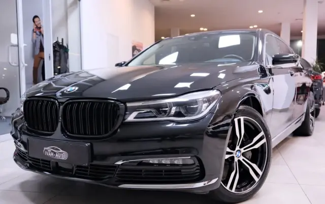 BMW Seria 7 750Li xDrive Edition Exclusive
