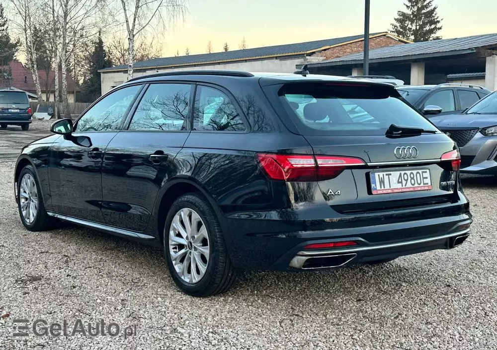 AUDI A4 35 TFSI mHEV Advanced S tronic