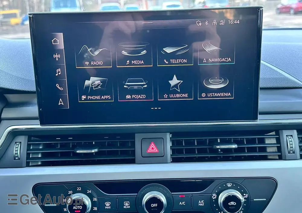 AUDI A4 35 TFSI mHEV Advanced S tronic