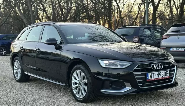 AUDI A4 35 TFSI mHEV Advanced S tronic