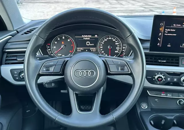 AUDI A4 35 TFSI mHEV Advanced S tronic