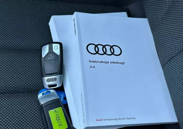 AUDI A4 35 TFSI mHEV Advanced S tronic