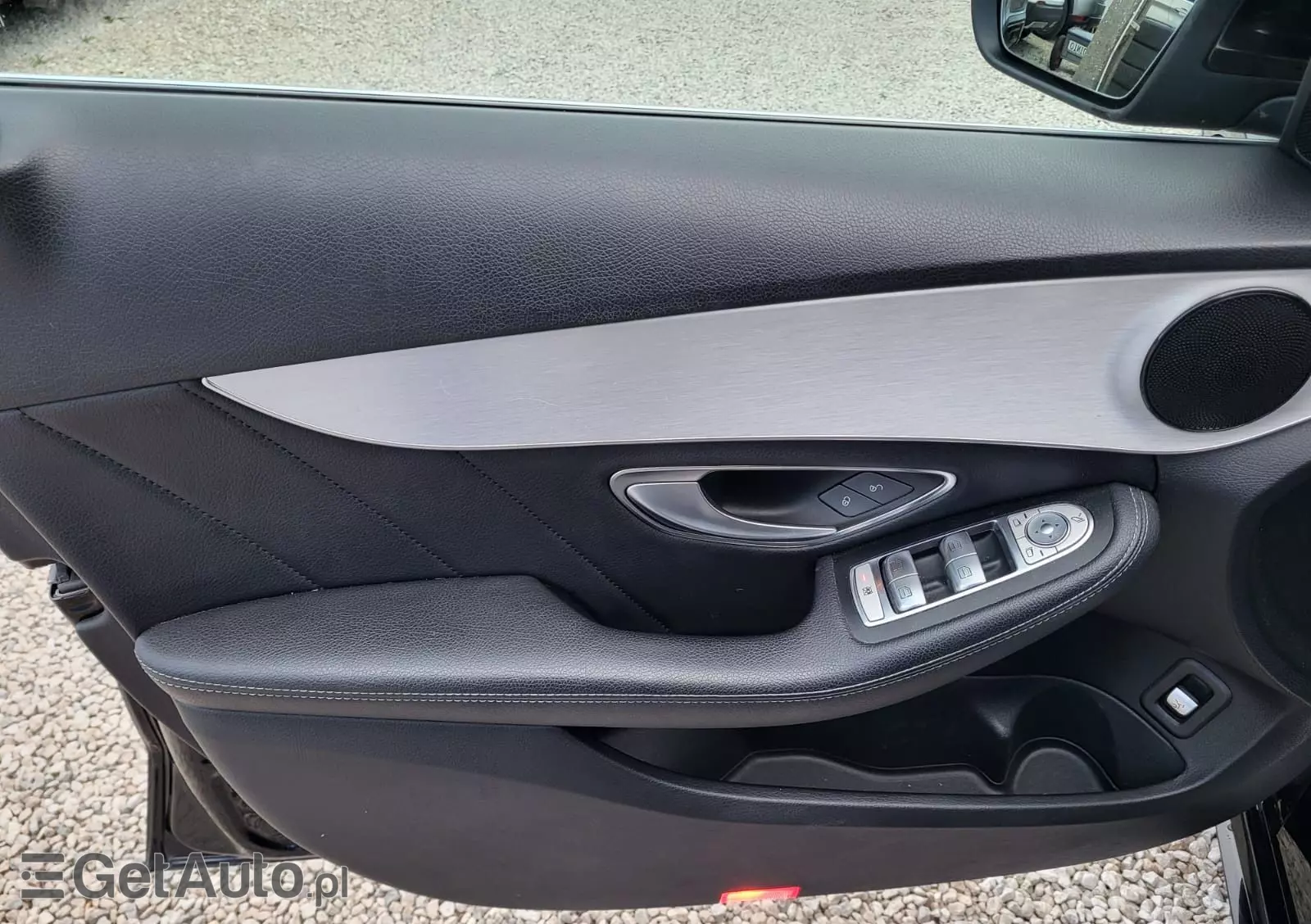 MERCEDES-BENZ Klasa C 180 d 9G-TRONIC