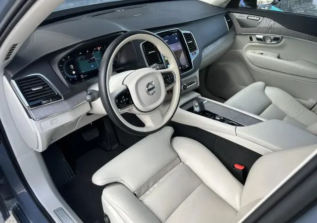 VOLVO XC 90 B5 D AWD Plus Dark 7os