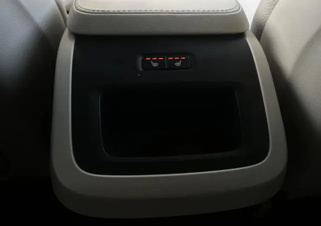 VOLVO XC 90 B5 D AWD Plus Dark 7os