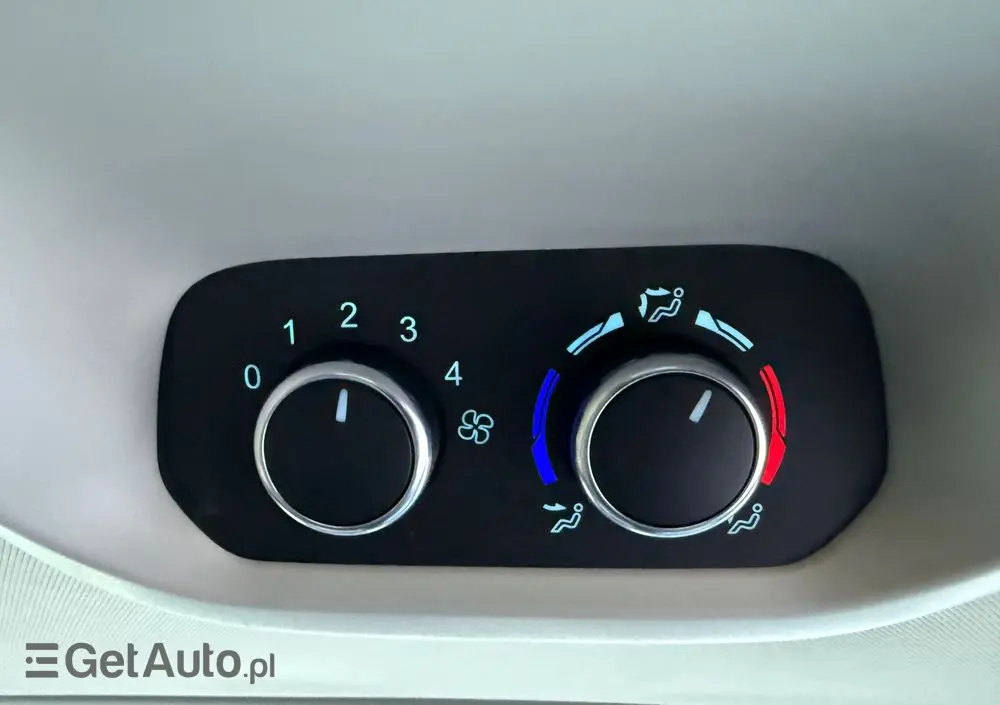 FORD Tourneo Custom 2.0 EcoBlue L1 Titanium