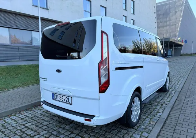 FORD Tourneo Custom 2.0 EcoBlue L1 Titanium