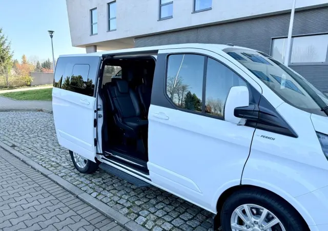 FORD Tourneo Custom 2.0 EcoBlue L1 Titanium