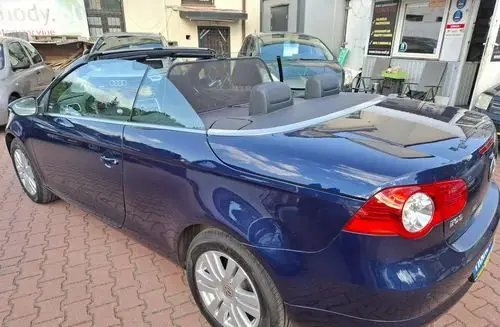 VOLKSWAGEN Eos 