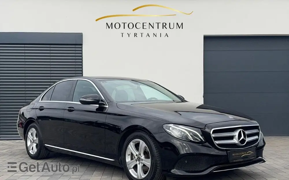 MERCEDES-BENZ Klasa E 220 d Business Edition 9G-TRONIC
