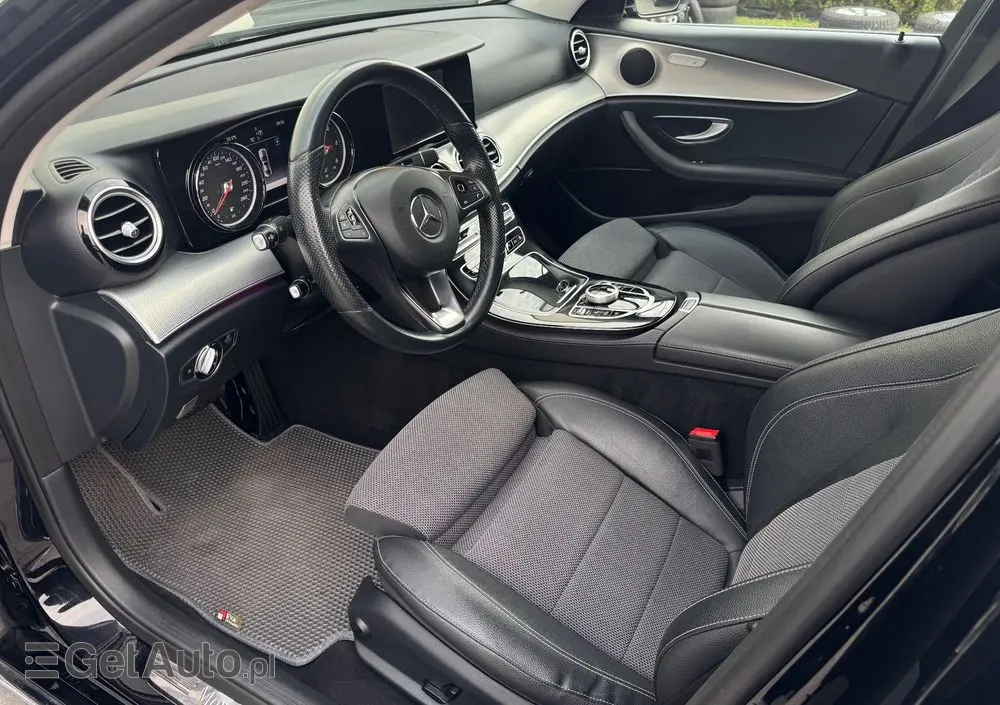 MERCEDES-BENZ Klasa E 220 d Business Edition 9G-TRONIC