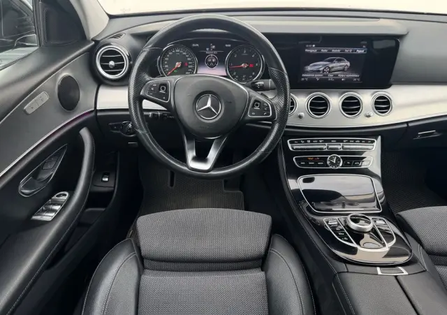 MERCEDES-BENZ Klasa E 220 d Business Edition 9G-TRONIC