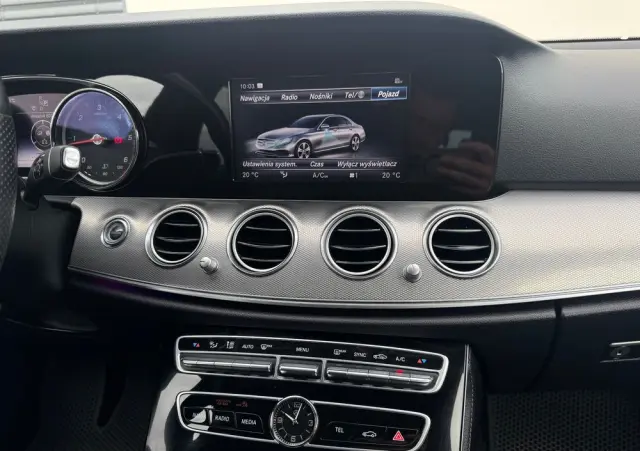 MERCEDES-BENZ Klasa E 220 d Business Edition 9G-TRONIC