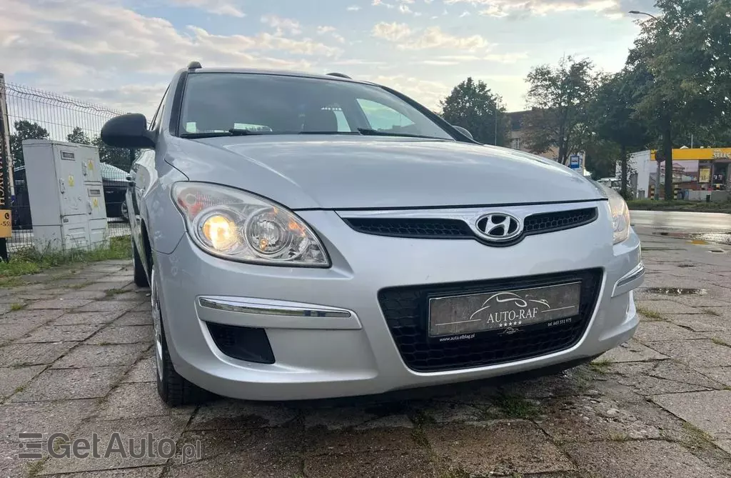 HYUNDAI I30 1.6 (126 KM)