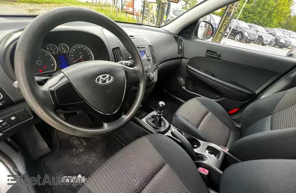 HYUNDAI I30 1.6 (126 KM)