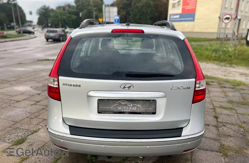 HYUNDAI I30 1.6 (126 KM)