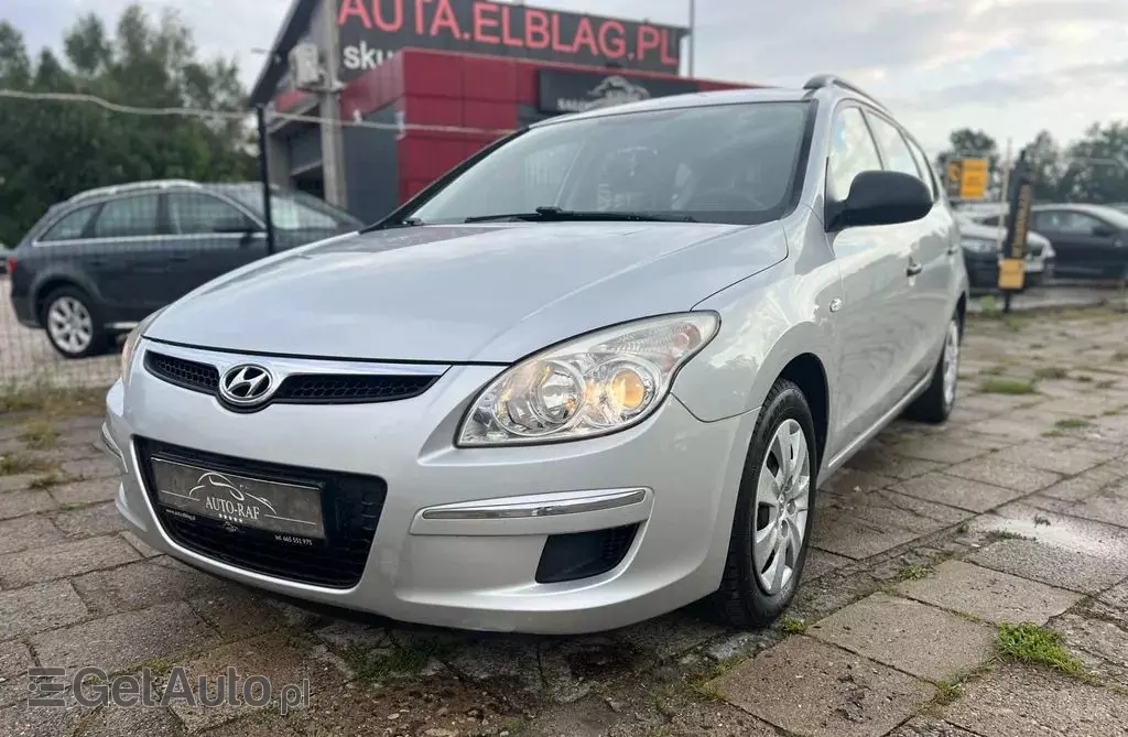 HYUNDAI I30 1.6 (126 KM)