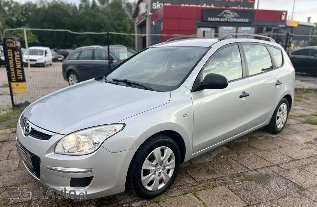 HYUNDAI I30 1.6 (126 KM)