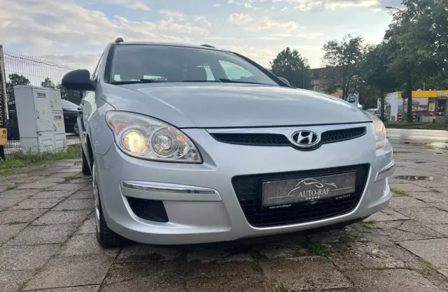 HYUNDAI I30 1.6 (126 KM)