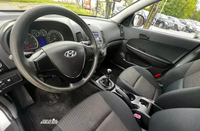 HYUNDAI I30 1.6 (126 KM)