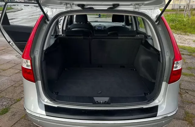 HYUNDAI I30 1.6 (126 KM)