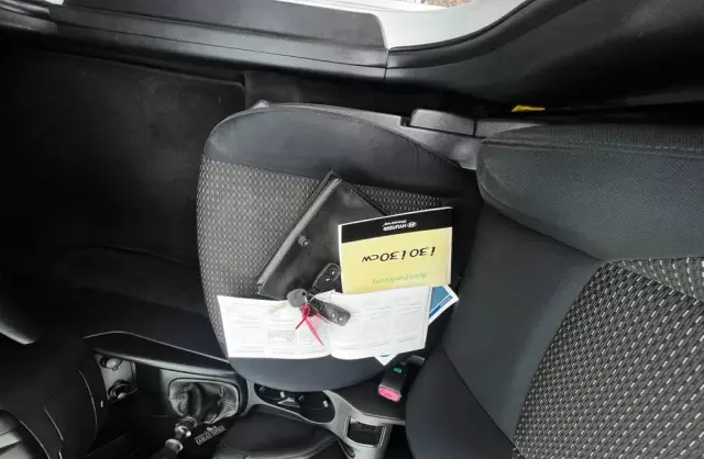 HYUNDAI I30 1.6 (126 KM)