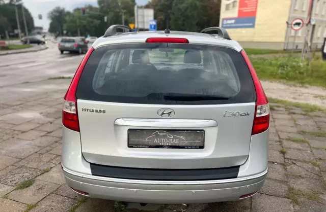HYUNDAI I30 1.6 (126 KM)