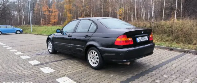 BMW Seria 3 318i Edition Exclusive