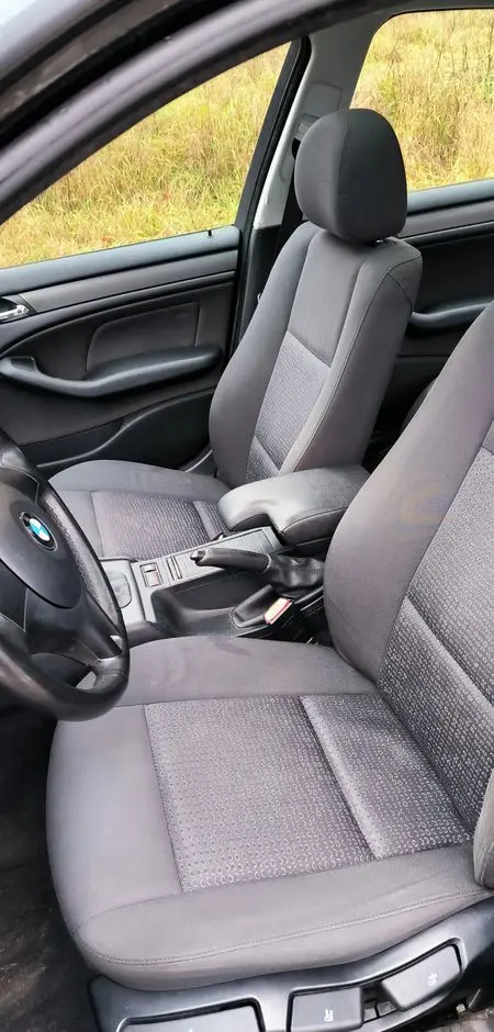 BMW Seria 3 318i Edition Exclusive