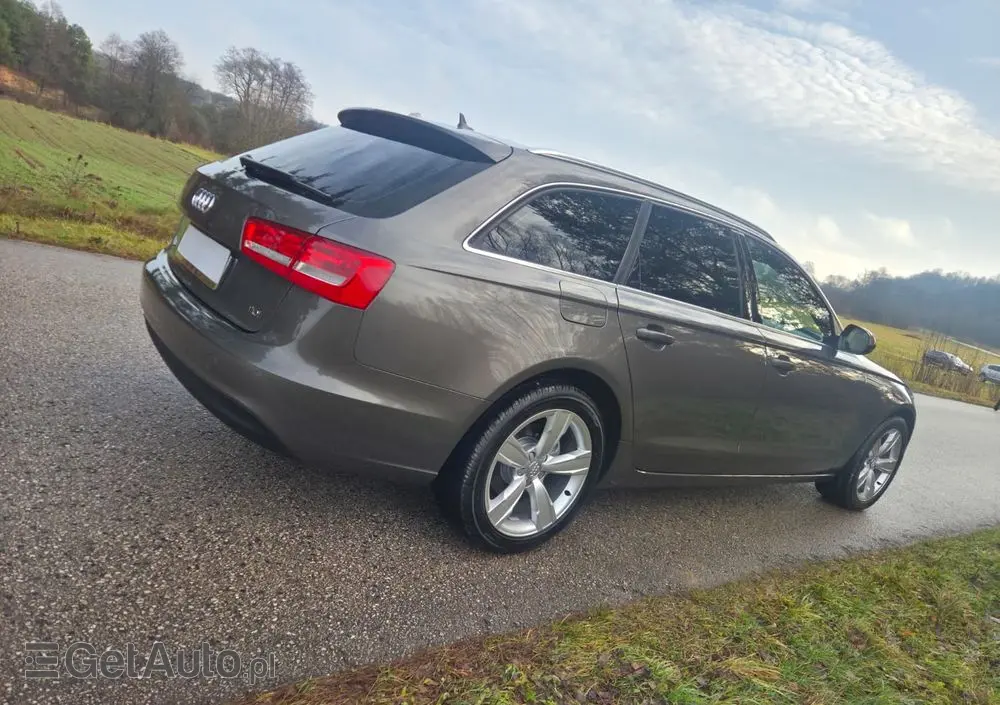 AUDI A6 Avant 2.0 TDI Multitronic