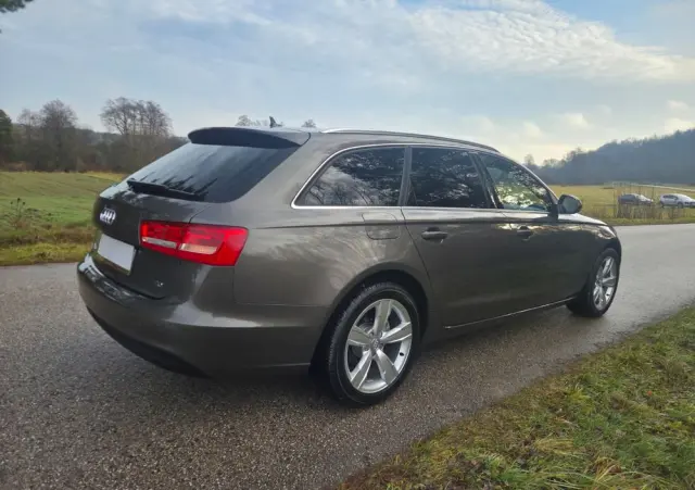 AUDI A6 Avant 2.0 TDI Multitronic