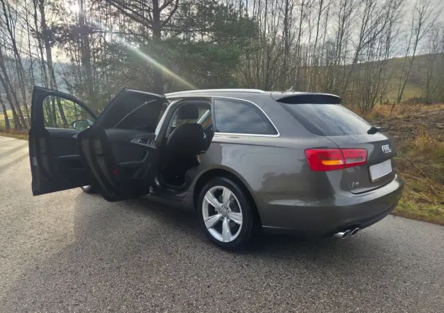 AUDI A6 Avant 2.0 TDI Multitronic