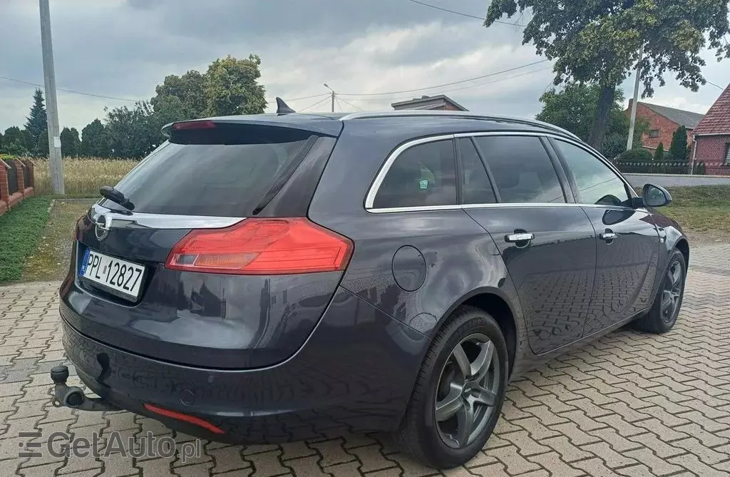OPEL Insignia 
