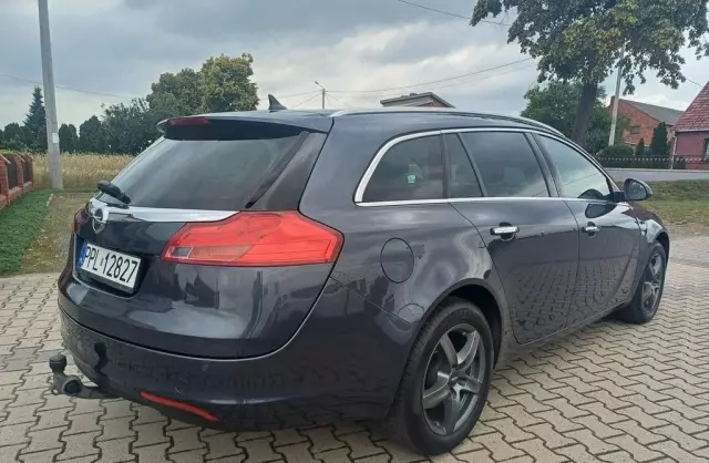 OPEL Insignia 