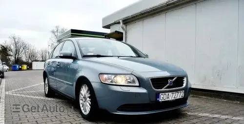 VOLVO S40 