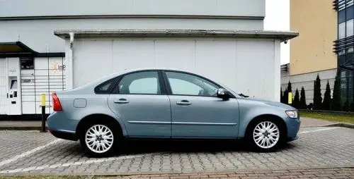 VOLVO S40 