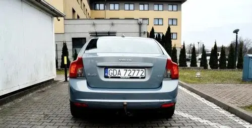 VOLVO S40 