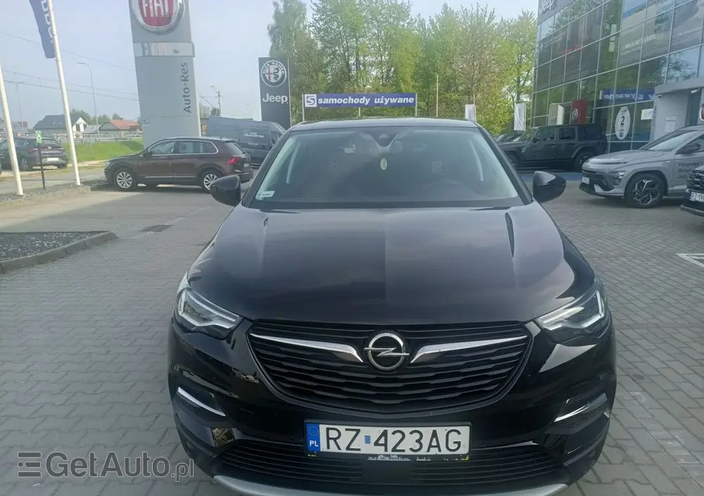 OPEL Grandland X 1.2 T GPF Design Line S&S