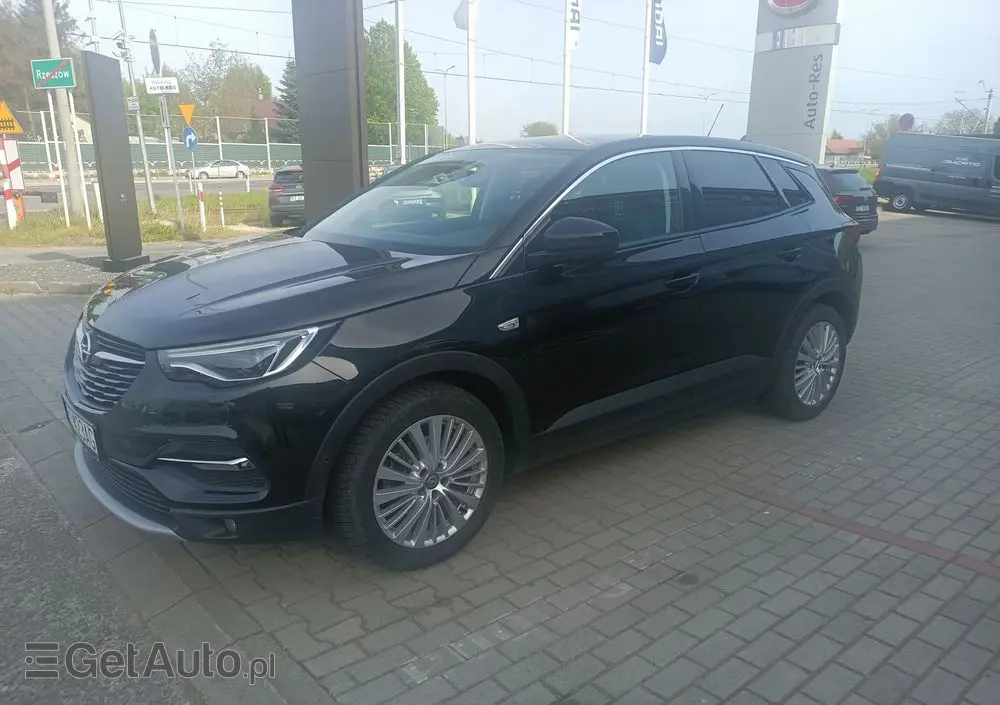 OPEL Grandland X 1.2 T GPF Design Line S&S