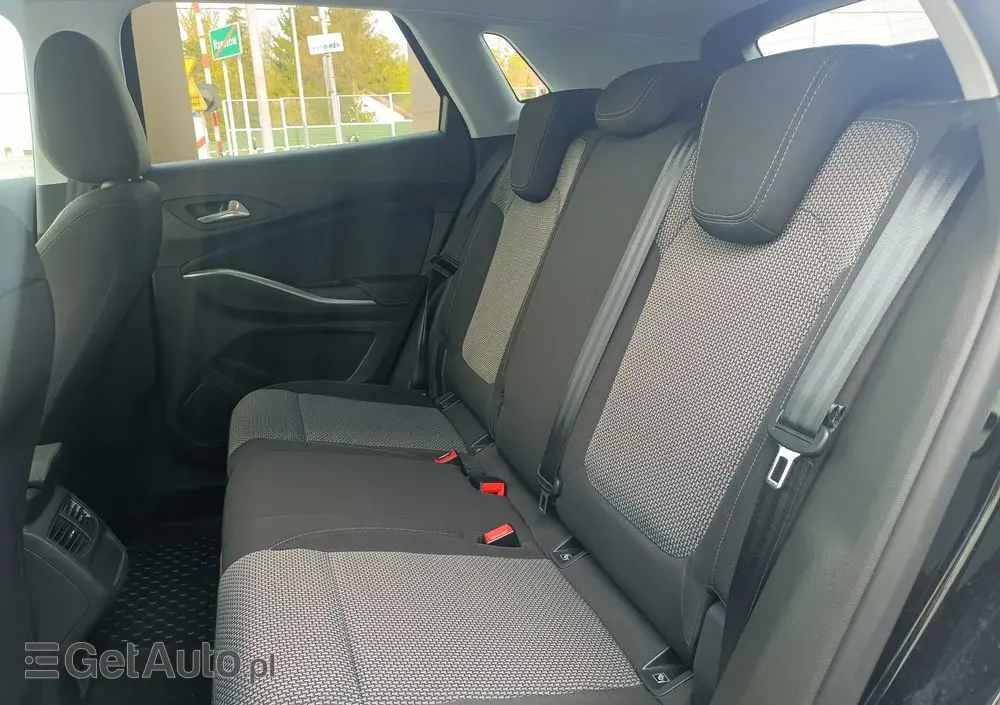 OPEL Grandland X 1.2 T GPF Design Line S&S