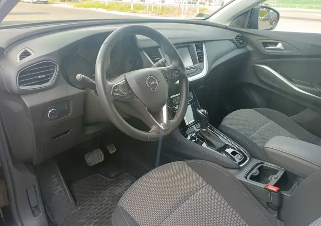 OPEL Grandland X 1.2 T GPF Design Line S&S