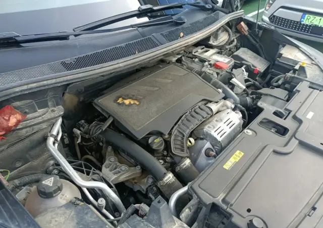 OPEL Grandland X 1.2 T GPF Design Line S&S