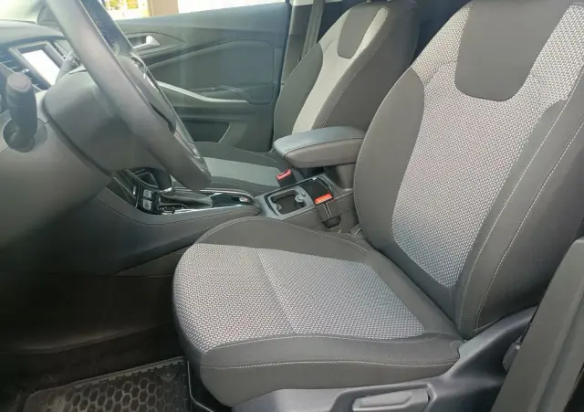 OPEL Grandland X 1.2 T GPF Design Line S&S