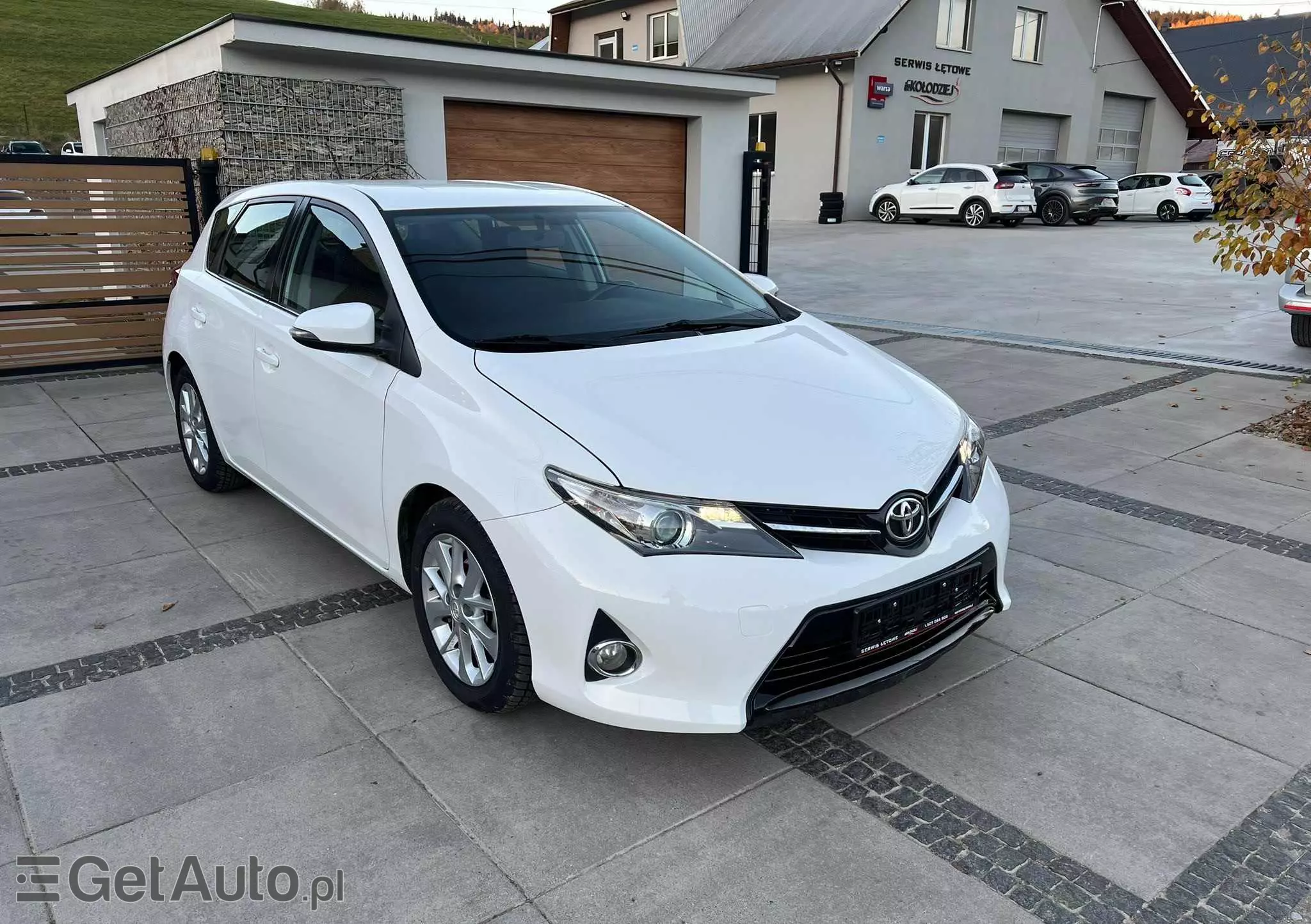 TOYOTA Auris 1.4 D-4D Edition