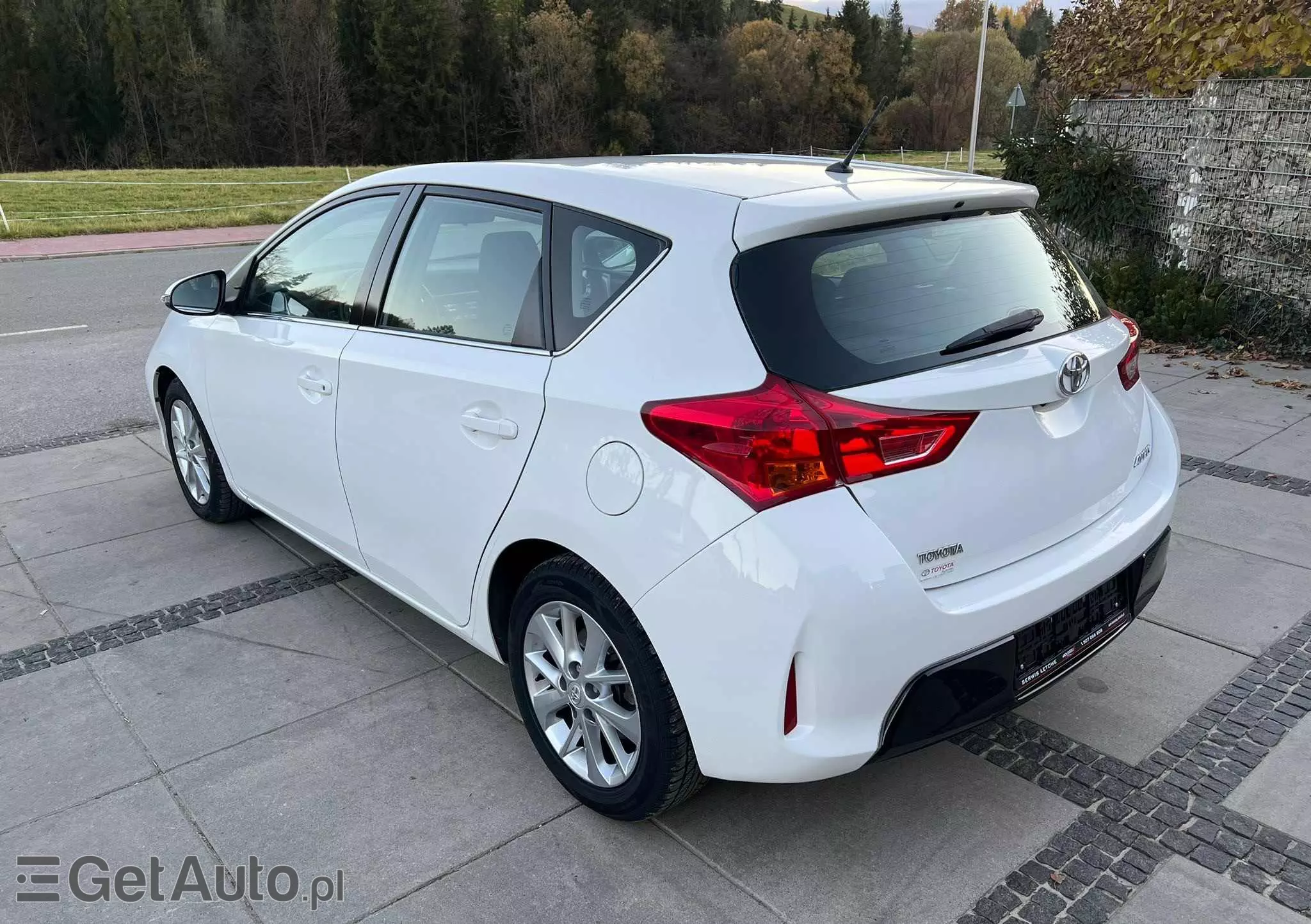 TOYOTA Auris 1.4 D-4D Edition