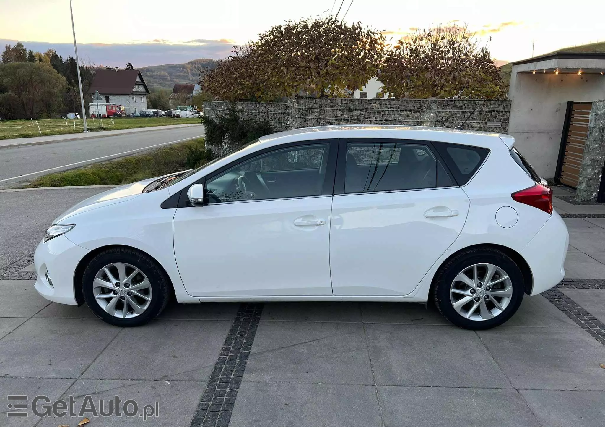 TOYOTA Auris 1.4 D-4D Edition
