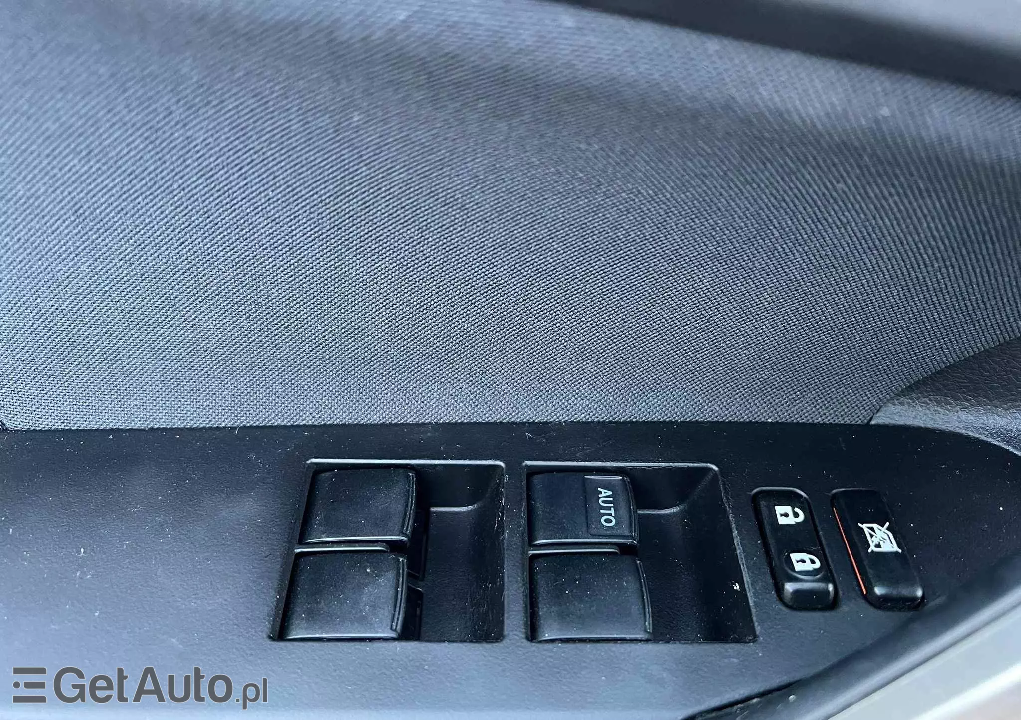 TOYOTA Auris 1.4 D-4D Edition