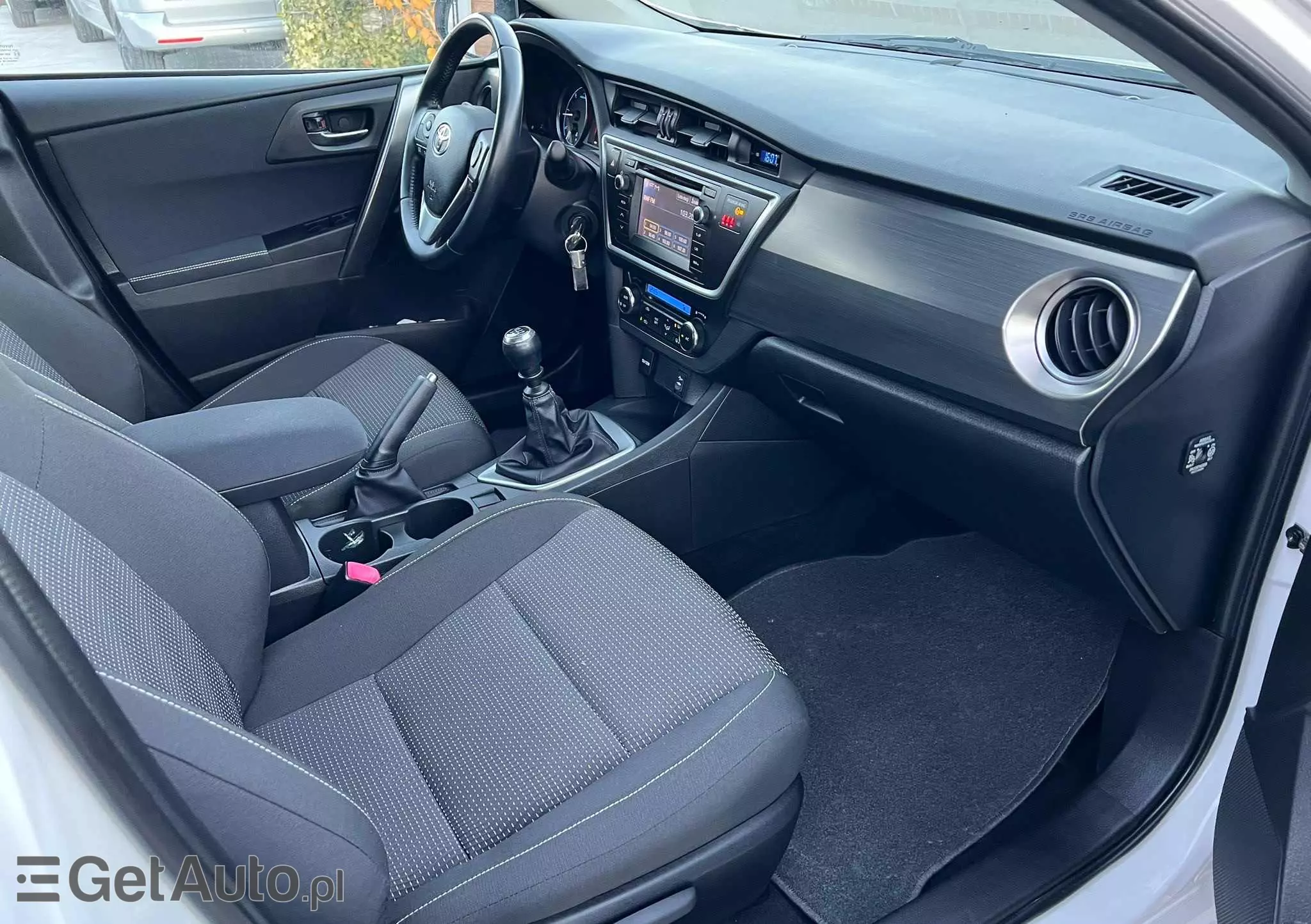 TOYOTA Auris 1.4 D-4D Edition